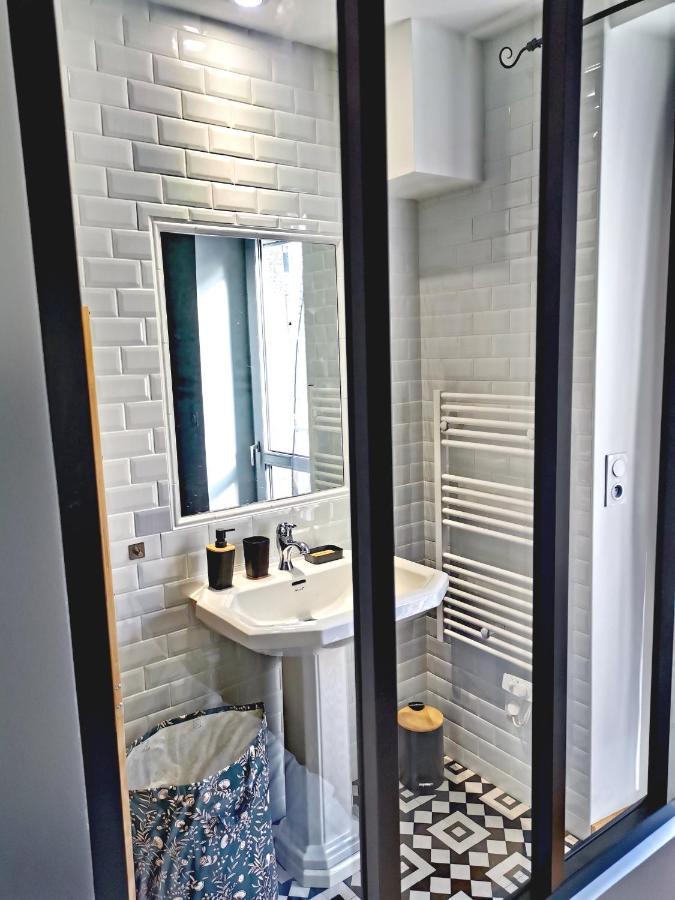 Premier Chapitre - Design Et Charme De L'Ancien En Coeur De Ville Saint-Brieuc Luaran gambar