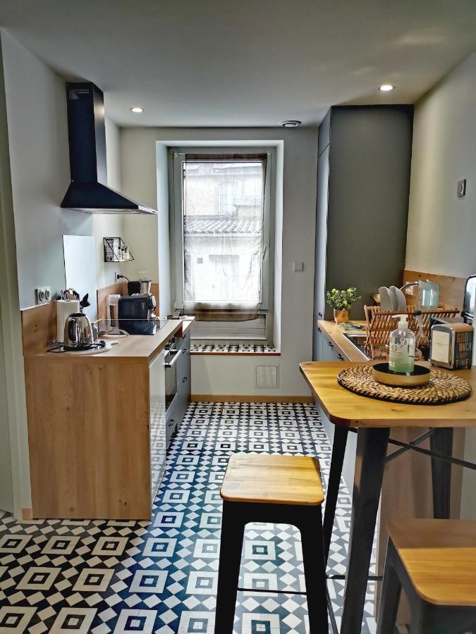 Premier Chapitre - Design Et Charme De L'Ancien En Coeur De Ville Saint-Brieuc Luaran gambar